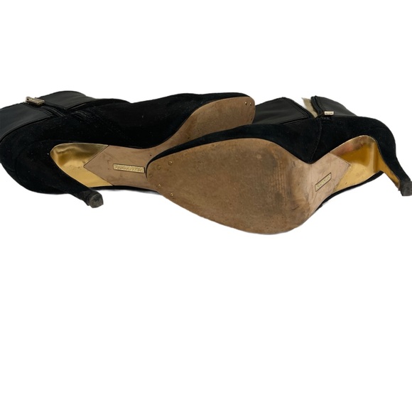 Louise et Cie Elegant Black Heeled Leather and Suede Boots with Gold Buckles - Picture 5 of 7